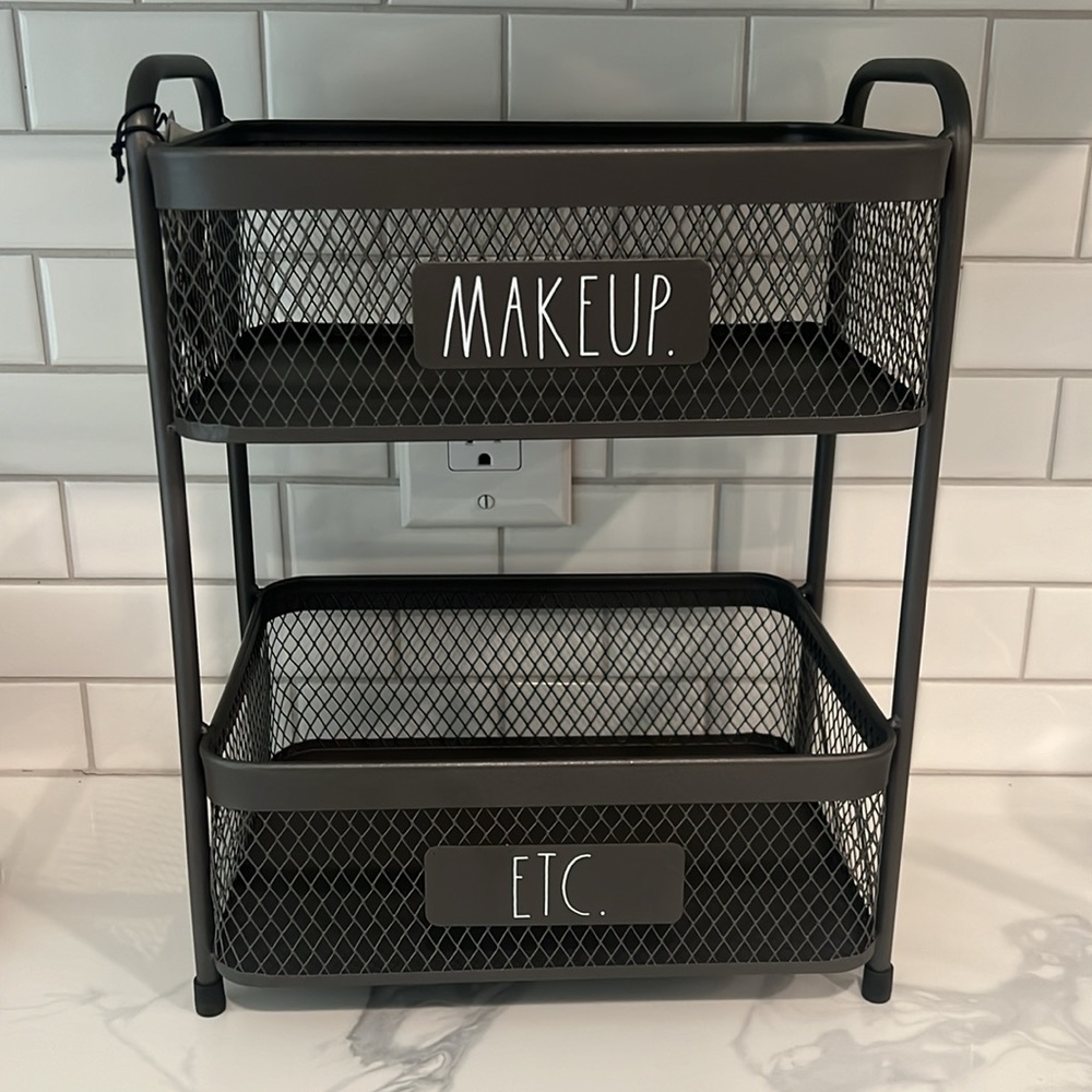 Cute. RAE DUNN. 💄Metal Organizer